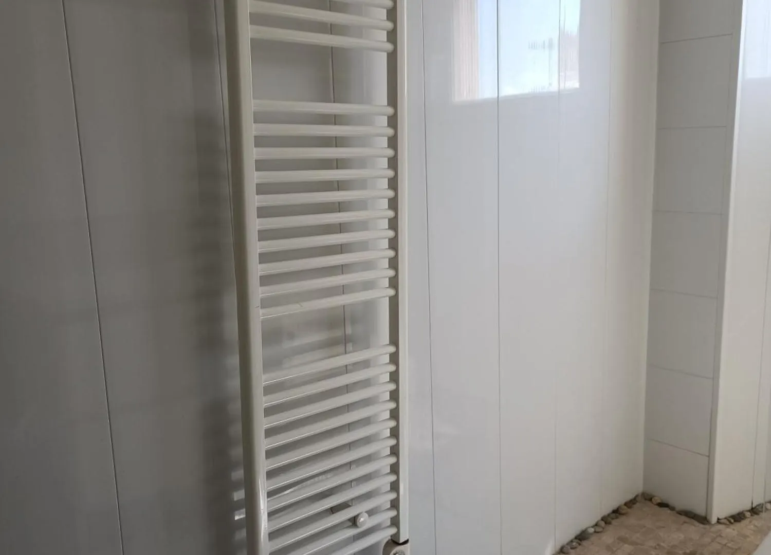 Chateauneuf Du Pape - Chez Marie Dans Logement Ancien Atypique - 1 Chambre - 1 Balcon Avec Vue - 1 Salle D'Eau Privee Франция